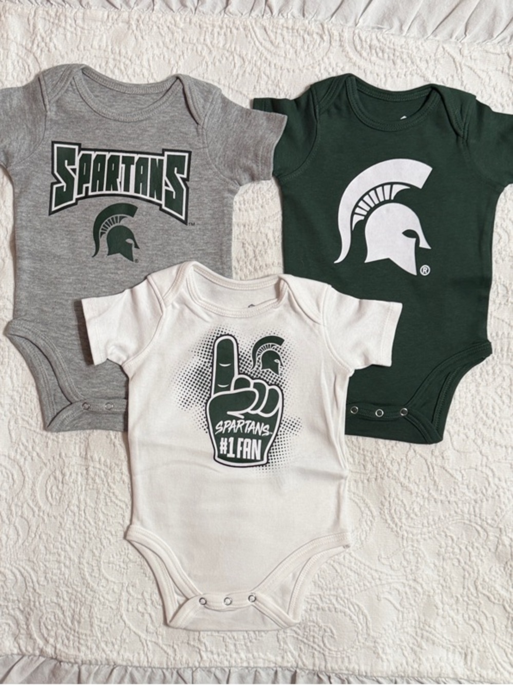 NWOT Lot of 3 Michigan State Spartans Baby Onesie Size 0-3M Green/Gray/White